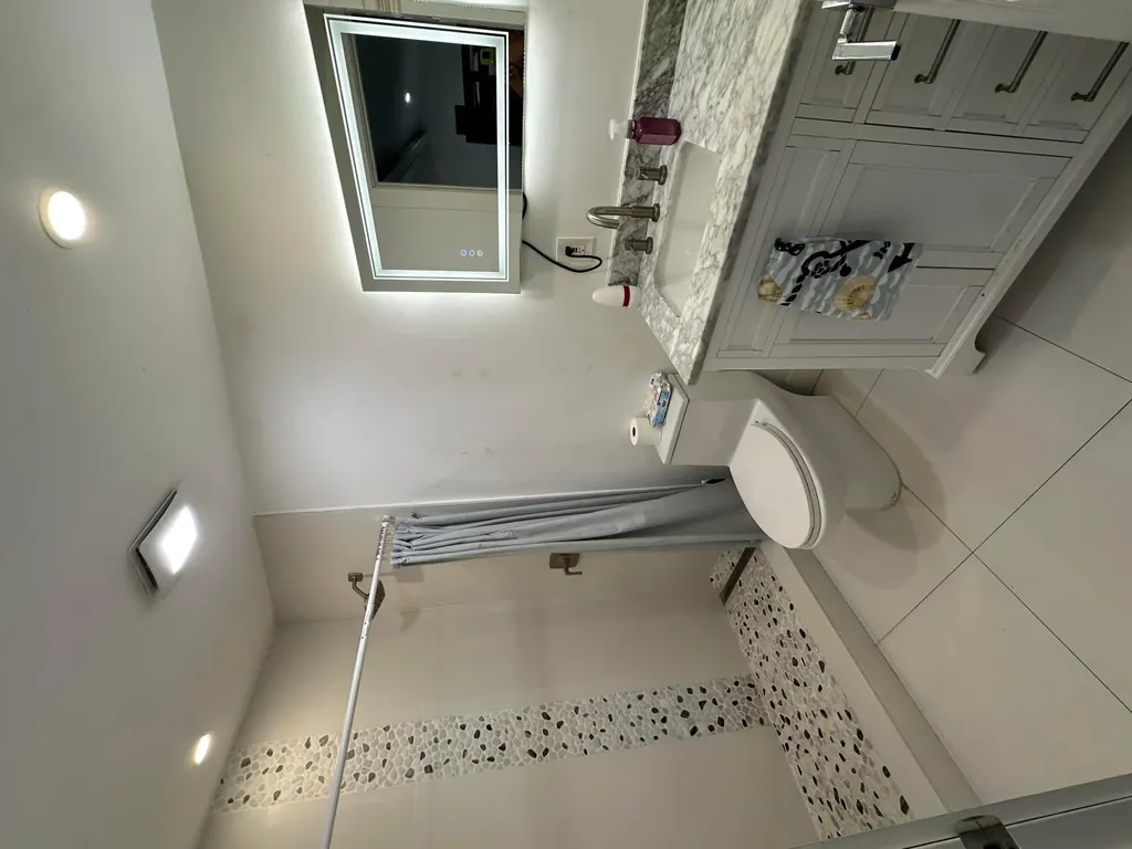 340 N 70th Terrace Hollywood FL 33024