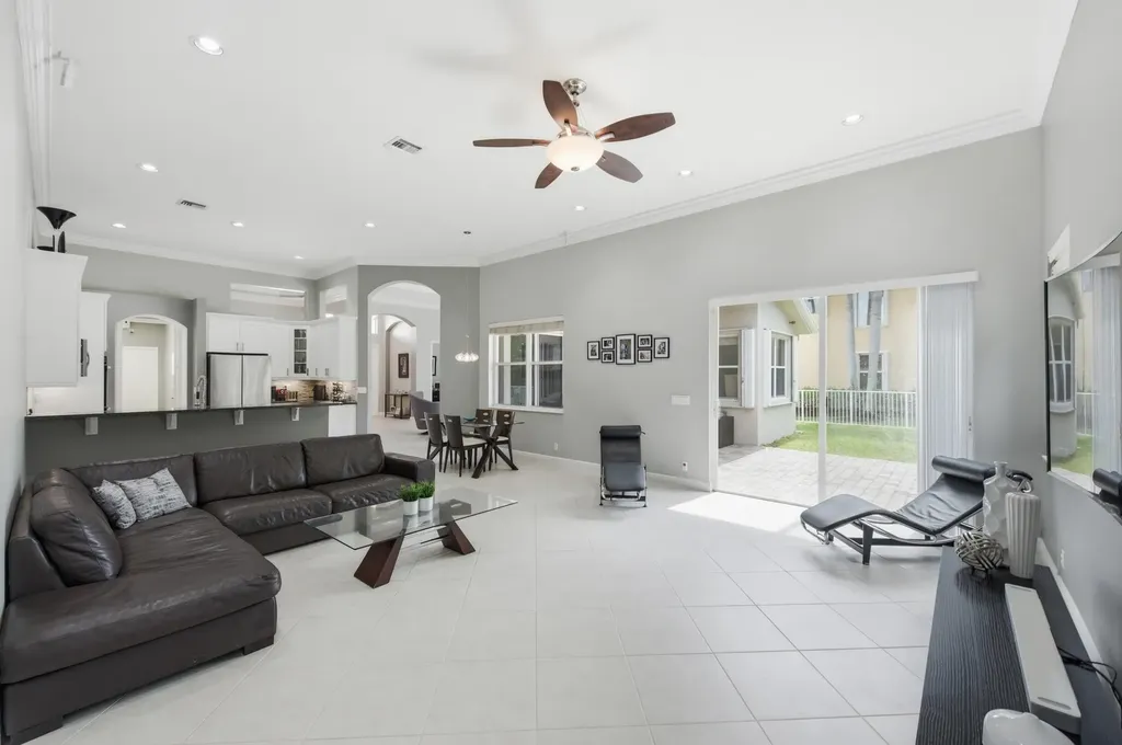 9746 Campi Drive Lake Worth FL 33467