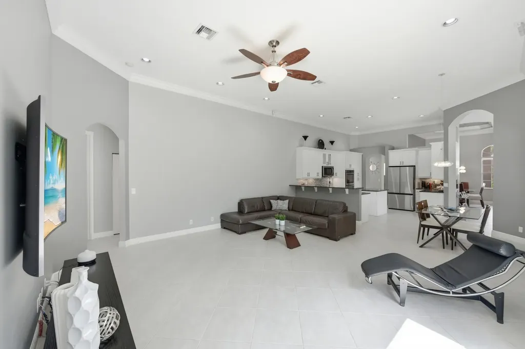 9746 Campi Drive Lake Worth FL 33467