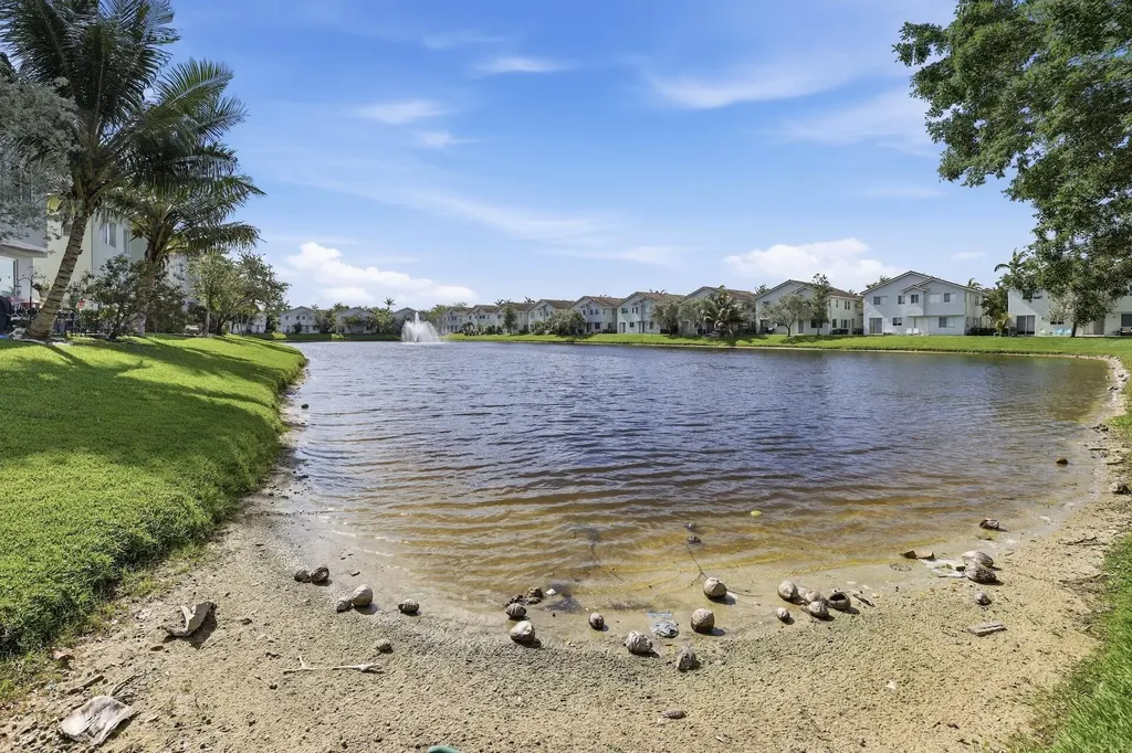 3068 Laurel Ridge Circle Riviera Beach FL 33404