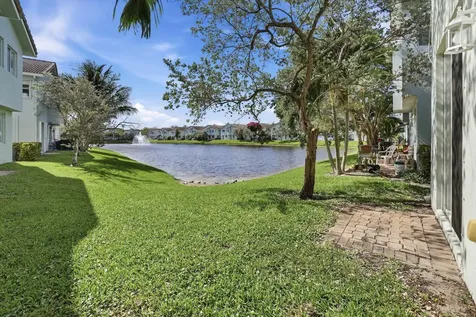 3068 Laurel Ridge Circle Riviera Beach FL 33404