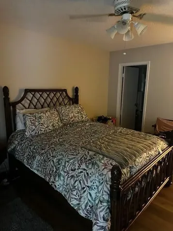 3186 Via Poinciana Greenacres FL 33467