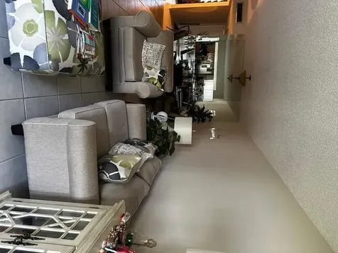 3186 Via Poinciana Greenacres FL 33467