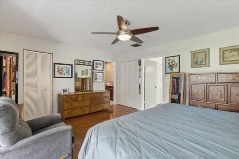 2999 Oaktree Lane Hollywood FL 33021