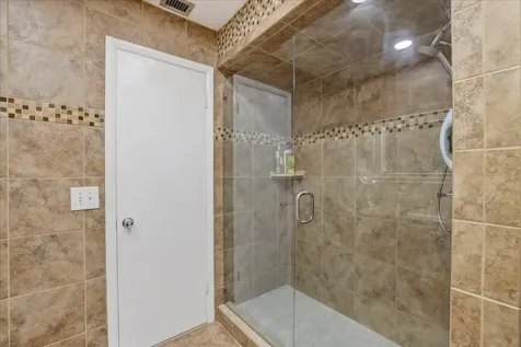2999 Oaktree Lane Hollywood FL 33021