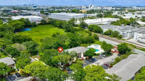 2999 Oaktree Lane Hollywood FL 33021