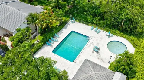 2999 Oaktree Lane Hollywood FL 33021