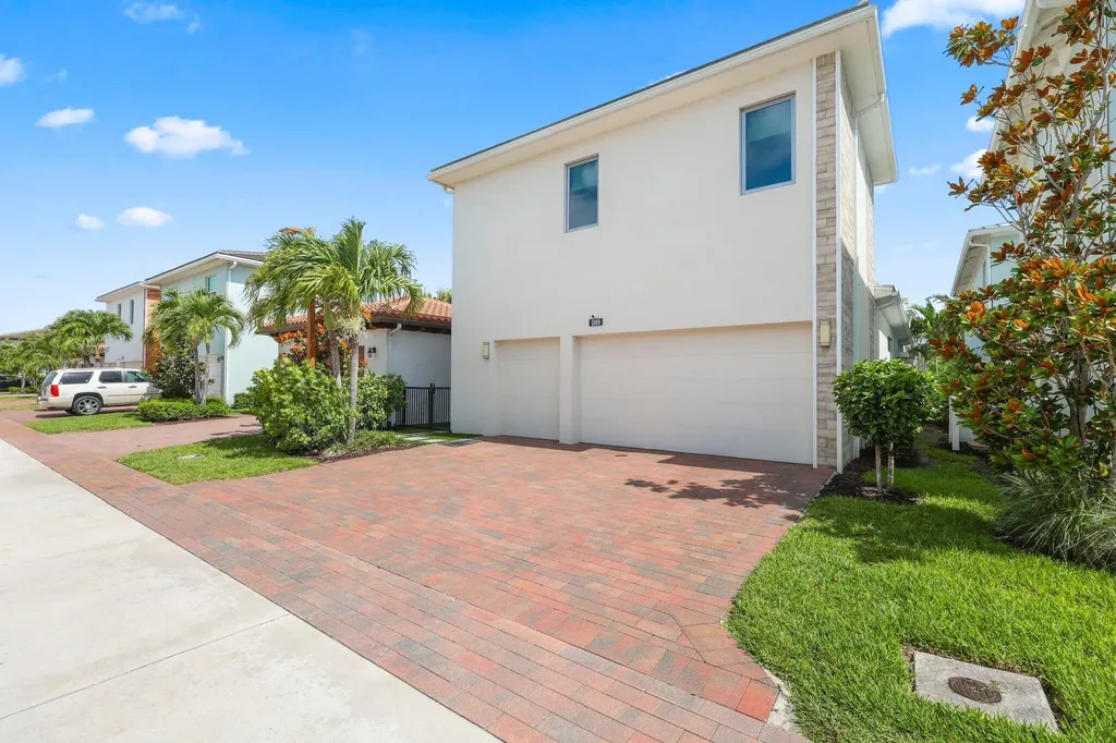 1189 Faulkner Terrace Palm Beach Gardens FL 33418