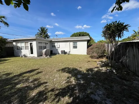 396 NW 46th Court Fort Lauderdale FL 33309