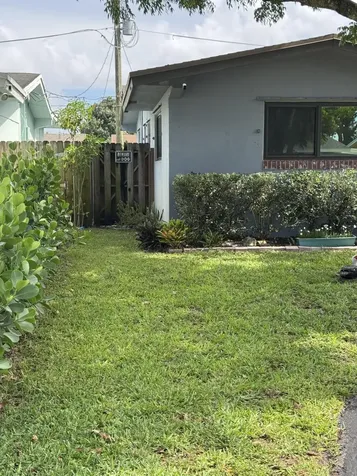 8780 NW 11th Street Pembroke Pines FL 33024