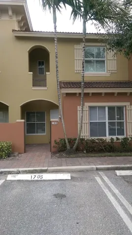 182 Lake Monterey Circle Boynton Beach FL 33426