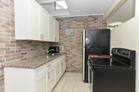 131 S Federal Highway Lake Worth Beach FL 33460