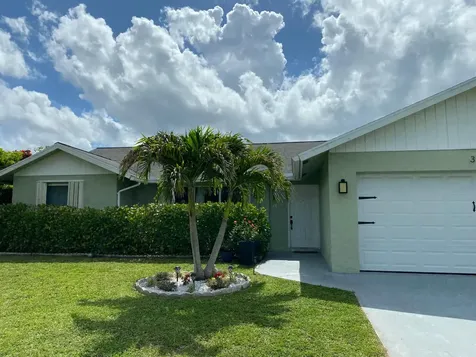 300 La Mancha Avenue Royal Palm Beach FL 33411