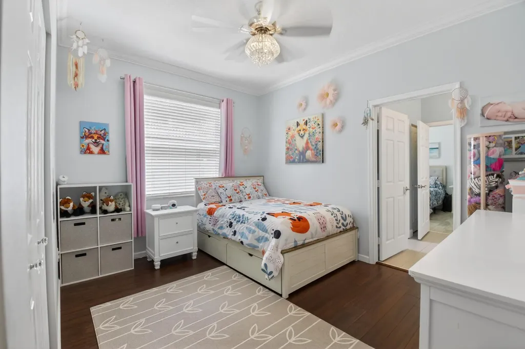 4880 Glenn Pine Lane Boynton Beach FL 33436