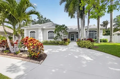 4880 Glenn Pine Lane Boynton Beach FL 33436
