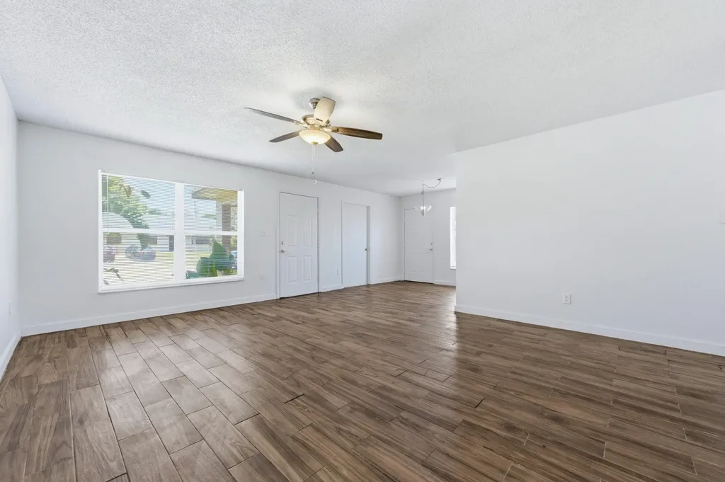 6088 Heather Street Jupiter FL 33458