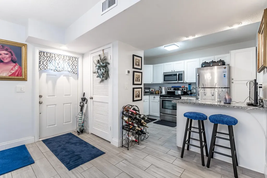 8911 S Hollybrook Boulevard Pembroke Pines FL 33025