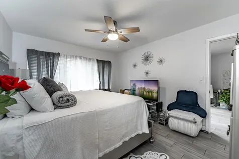 8911 S Hollybrook Boulevard Pembroke Pines FL 33025