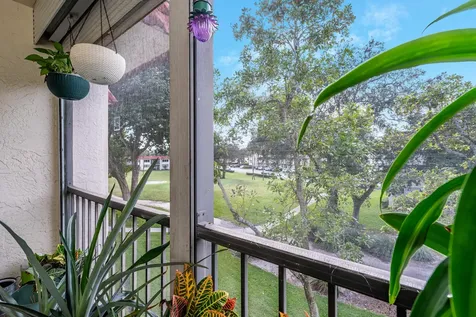 8911 S Hollybrook Boulevard Pembroke Pines FL 33025