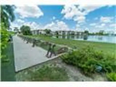 8911 S Hollybrook Boulevard Pembroke Pines FL 33025