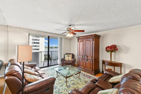 1200 Marine Way North Palm Beach FL 33408