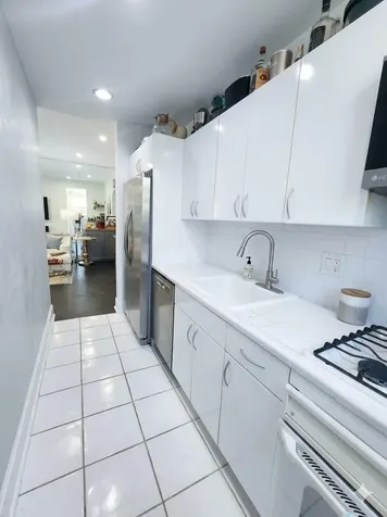 900 16th Street Miami Beach FL 33139