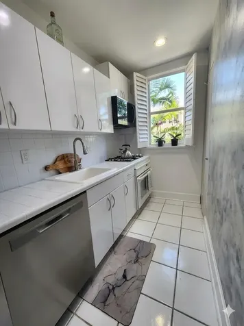 900 16th Street Miami Beach FL 33139