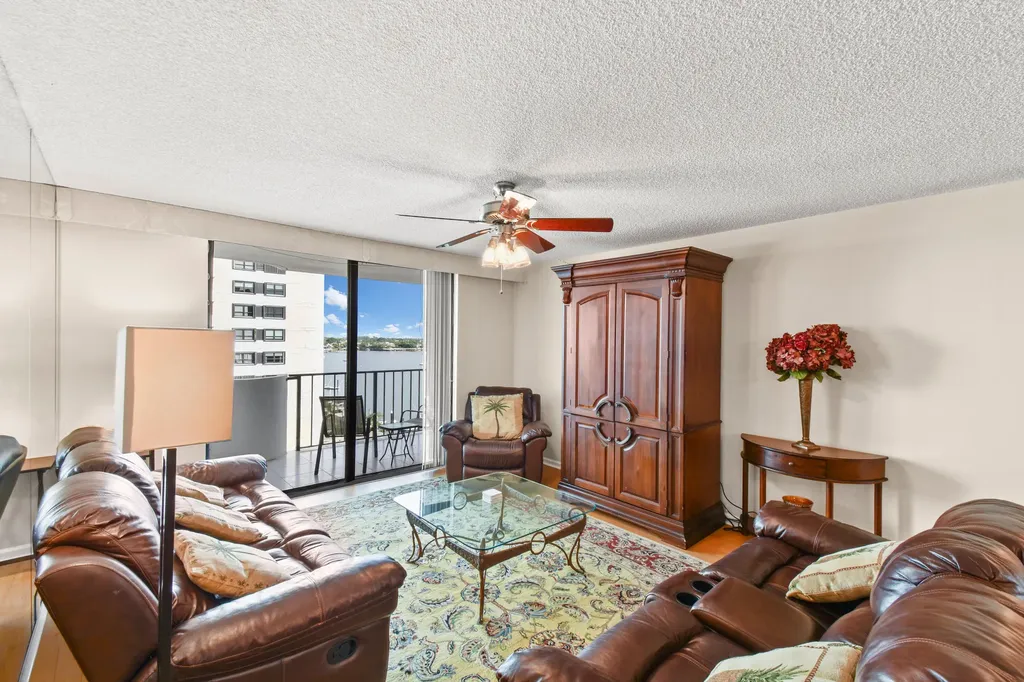 1200 Marine Way North Palm Beach FL 33408