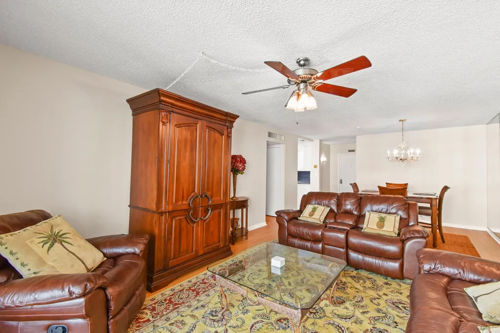 1200 Marine Way North Palm Beach FL 33408