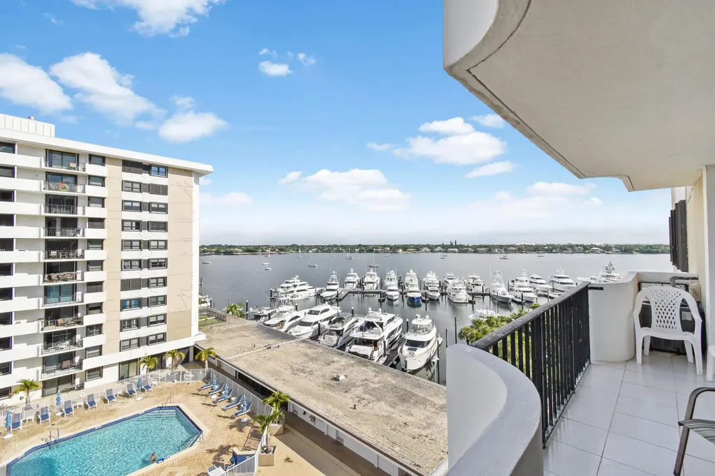 1200 Marine Way North Palm Beach FL 33408