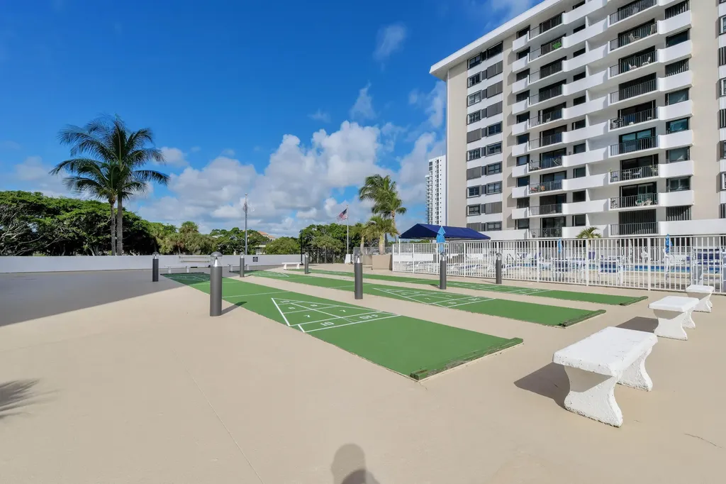 1200 Marine Way North Palm Beach FL 33408