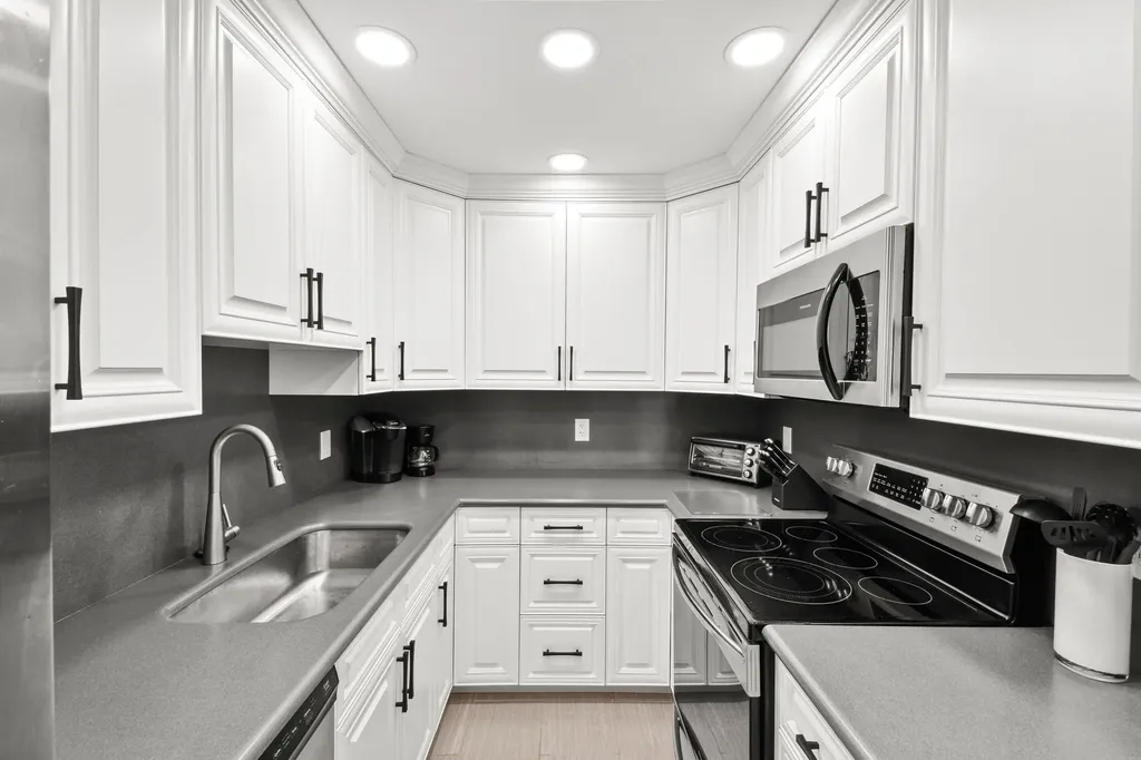 1200 Marine Way North Palm Beach FL 33408
