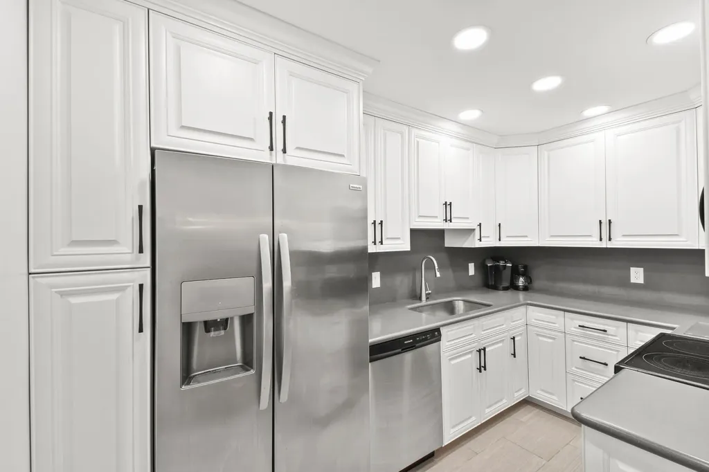 1200 Marine Way North Palm Beach FL 33408