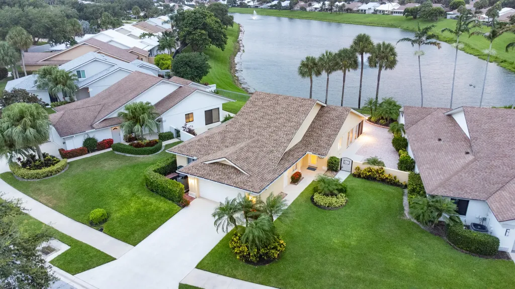 114 Beach Summit Court Jupiter FL 33477