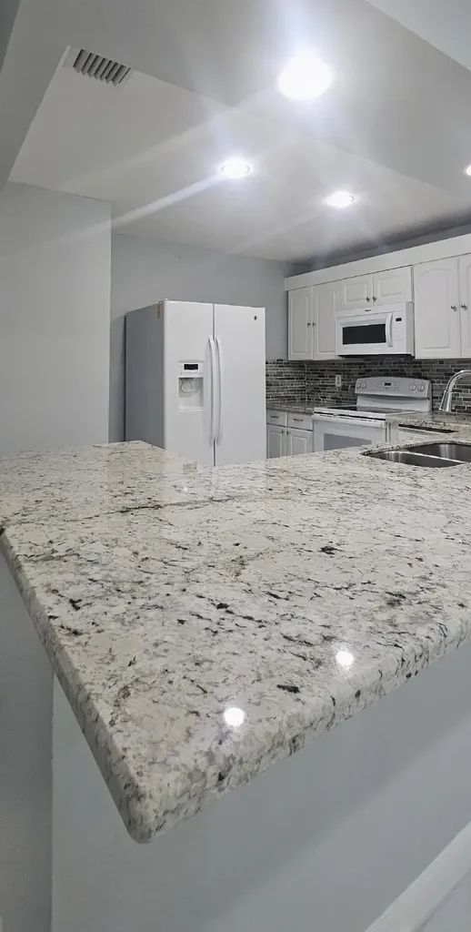 22465 SW 61st Way E Boca Raton FL 33428