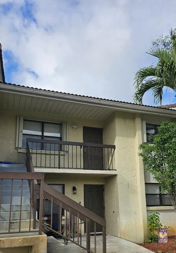 22465 SW 61st Way E Boca Raton FL 33428