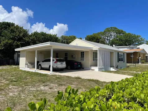 915 33rd Street West Palm Beach FL 33407
