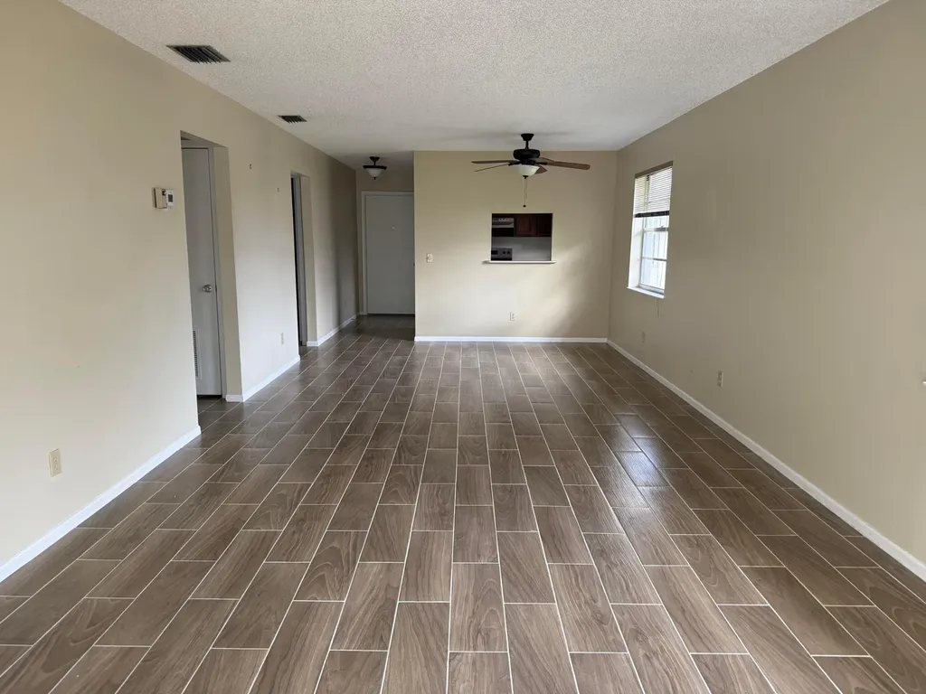 4 Lake Vista Trail Port St Lucie FL 34952