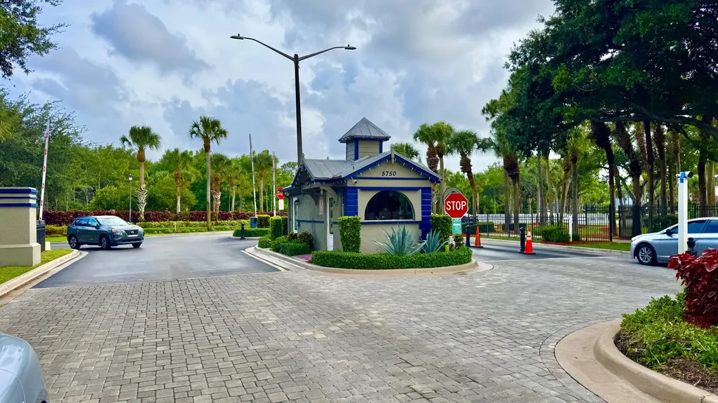 5885 Rambler Rose Way West Palm Beach FL 33415