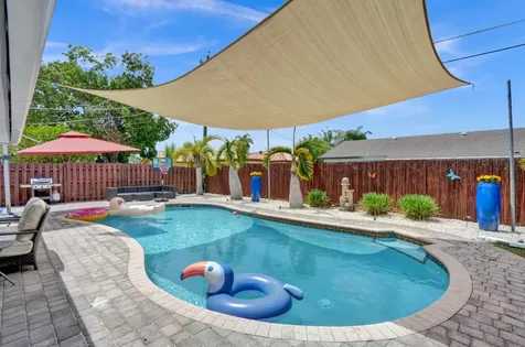 10501 NW 20th Court Sunrise FL 33322