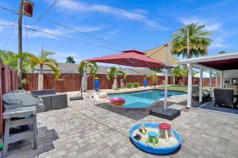 10501 NW 20th Court Sunrise FL 33322