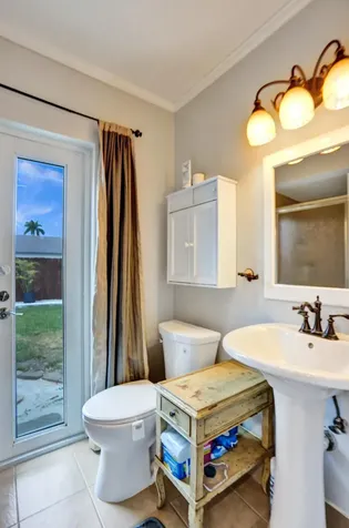 10501 NW 20th Court Sunrise FL 33322