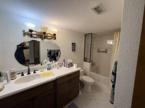 2551 NW 103rd Avenue Sunrise FL 33322