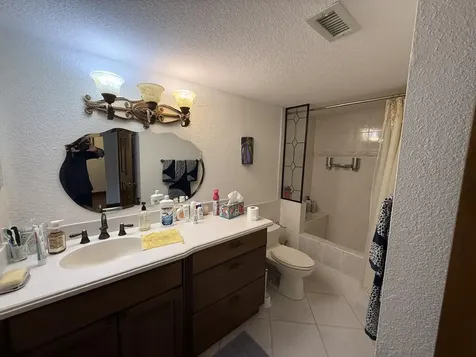 2551 NW 103rd Avenue Sunrise FL 33322