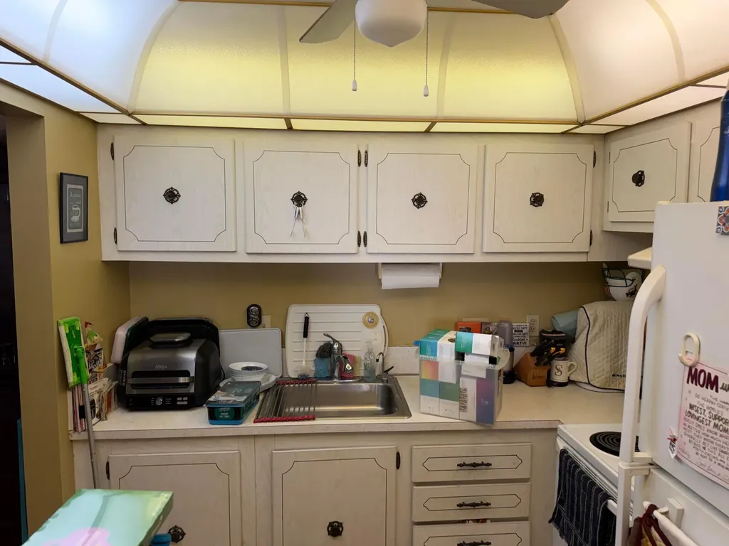 500 Village Green Circle W Palm Springs FL 33461