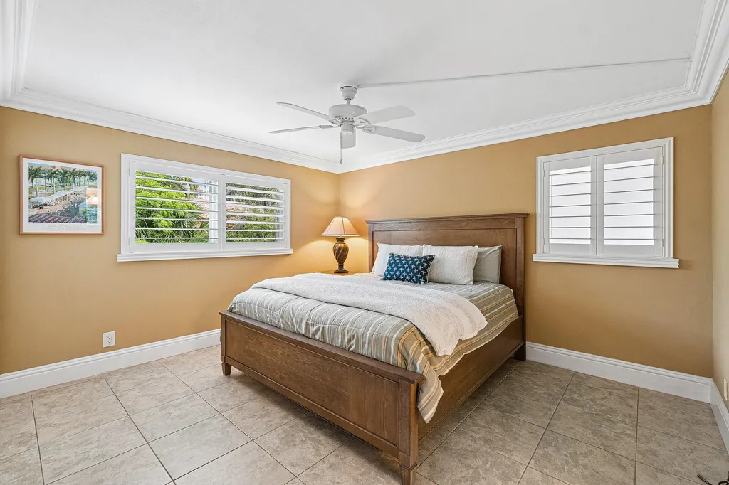 300 E Royal Palm Road Boca Raton FL 33432