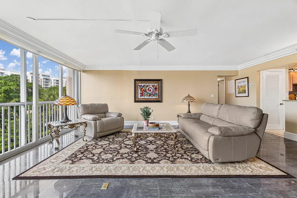 300 E Royal Palm Road Boca Raton FL 33432