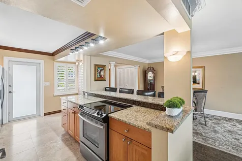 300 E Royal Palm Road Boca Raton FL 33432