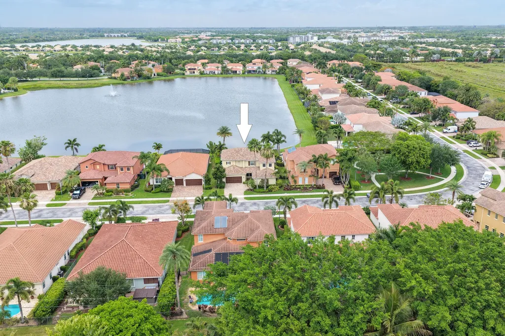 10519 Longleaf Lane Wellington FL 33414