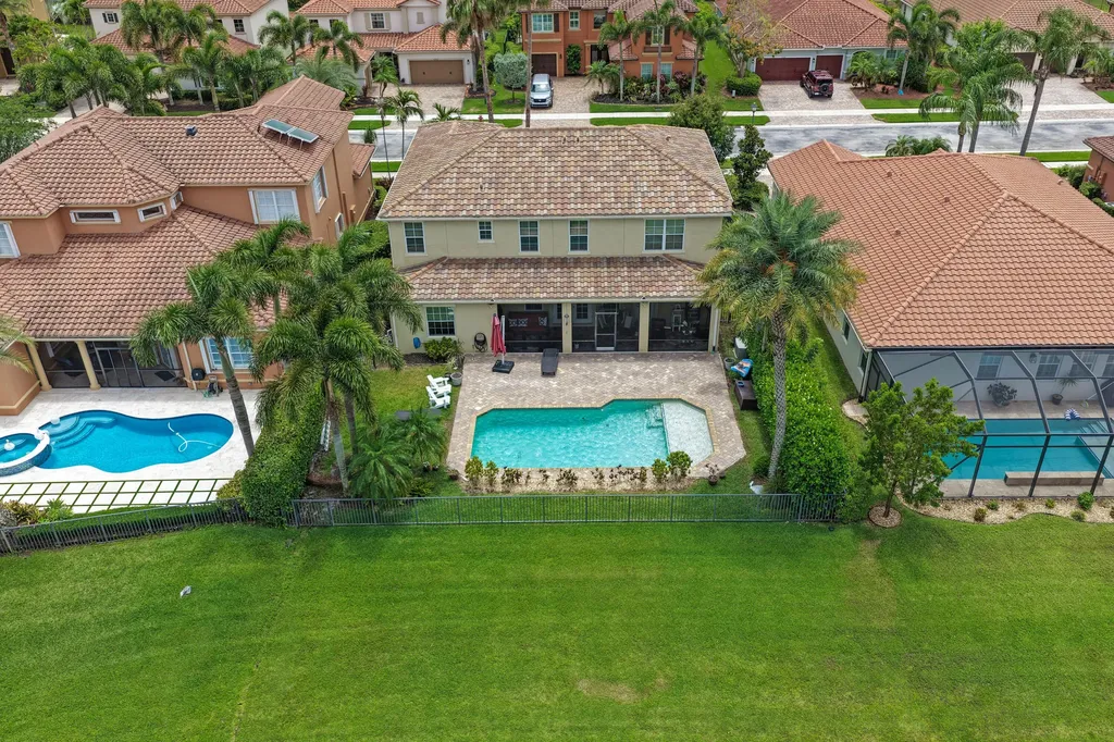 10519 Longleaf Lane Wellington FL 33414